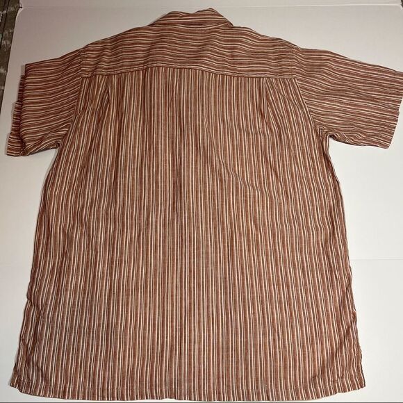 Columbia Short Sleeve Striped Button Down Shirt - Picture 3 of 15